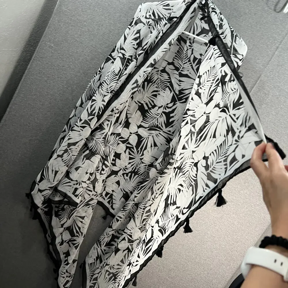 Lands End Sarong Cover-Up WhiteBlack Palm Scarve, One Size